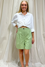 Load image into Gallery viewer, LIÓN Shorts - L