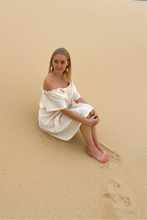 Load image into Gallery viewer, CÁDIZ Off-shoulder Dress