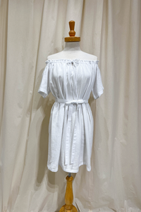 CÁDIZ Off-shoulder Dress