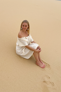 CÁDIZ Off-shoulder Dress