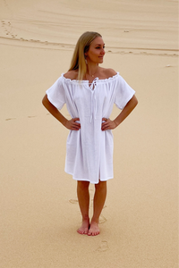 CÁDIZ Off-shoulder Dress