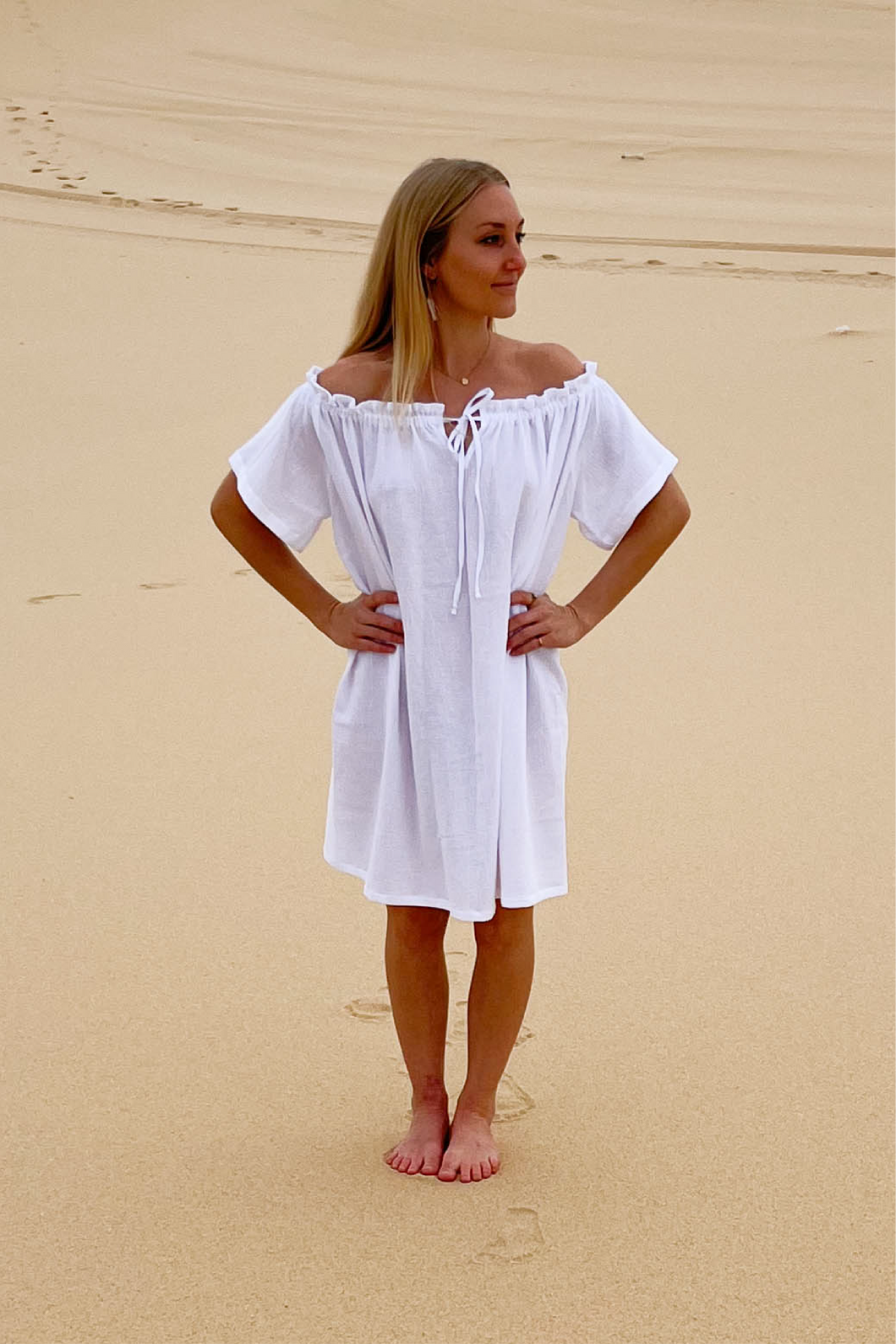 CÁDIZ Off-shoulder Dress